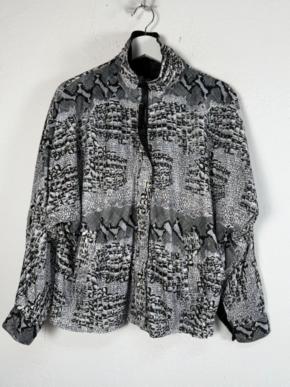 Reversible Jacket Black Satin & Gray Snake Print Zip Up Long Sleeve Unique